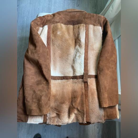 Western Fur Coat: Robert Lewis Idea - Picture 4 of 8